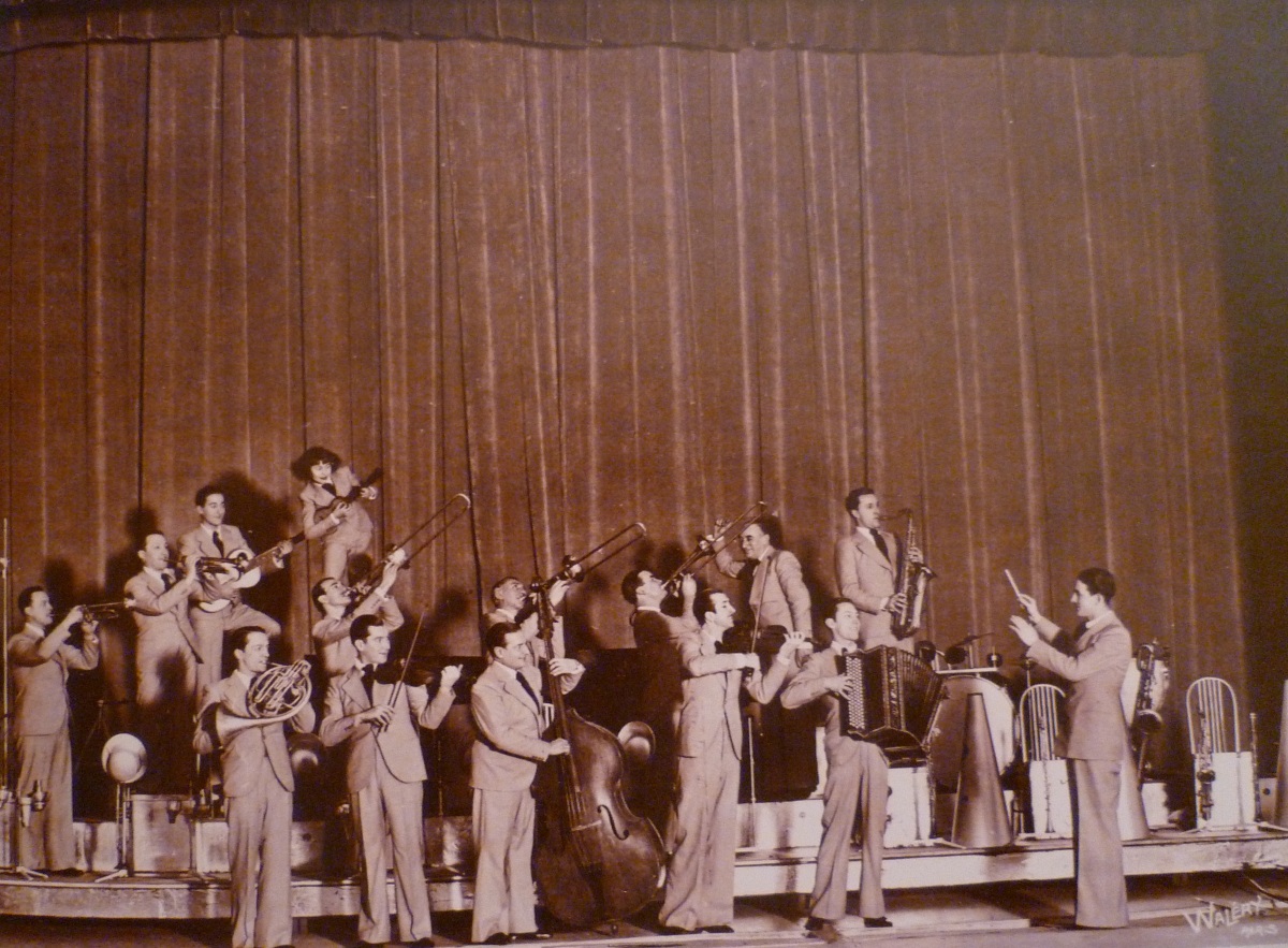 1933 - Lucas Orchestre Legrand